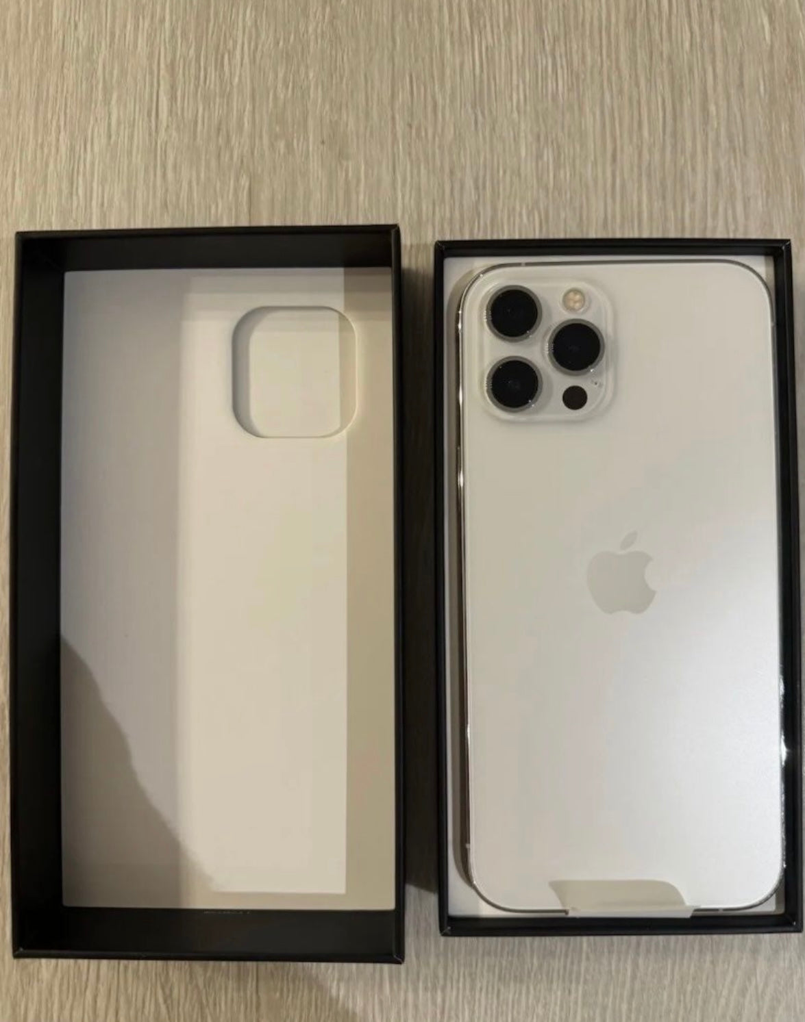 Iphone 12 Pro max (256GB)